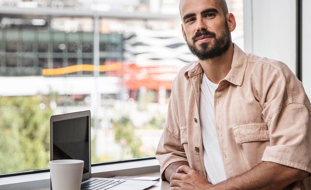 Qué tengo que hacer al contratar a un trabajador