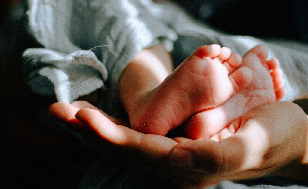Nuevos permisos de paternidad y maternidad 2025